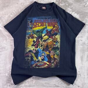Marvel Secret Wars Graphic T Shirt Comic Print Superhero Tee Men’s Medium